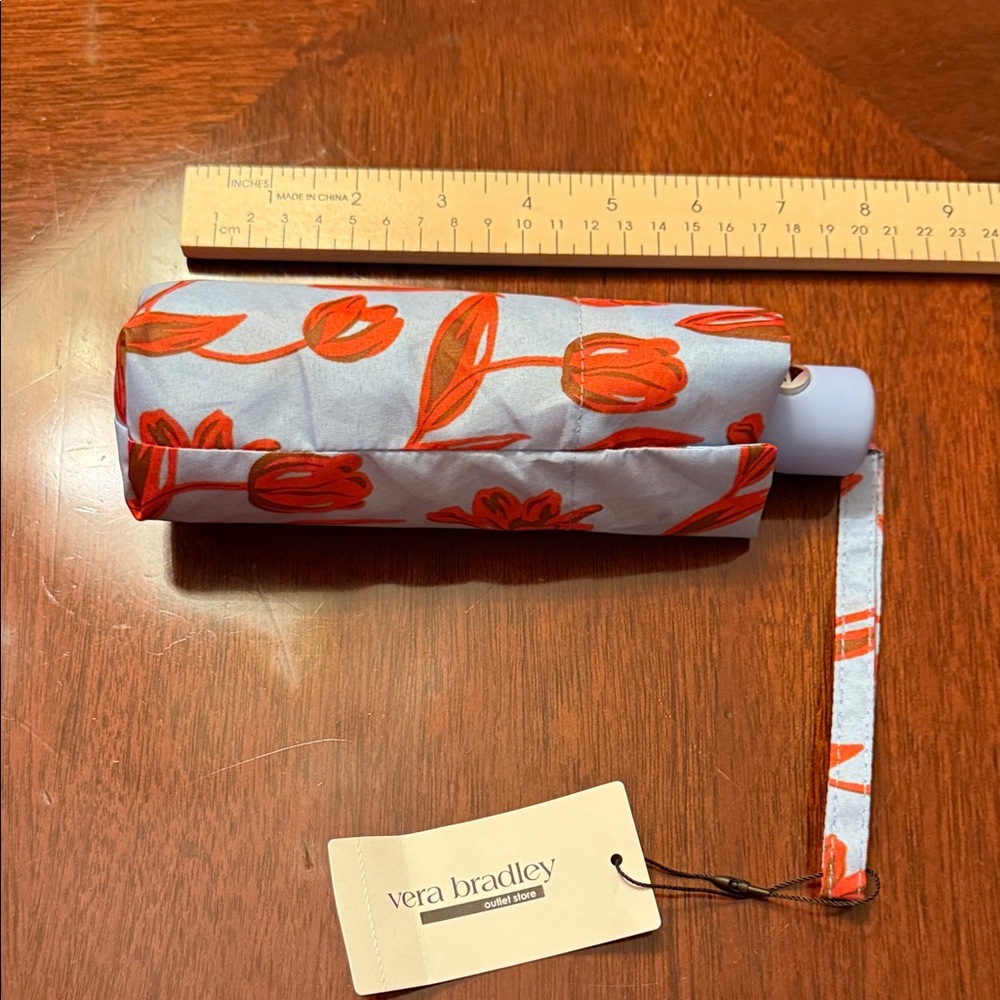 Vera Bradley Red Floral Umbrella - Floating tulips - Picture 9 of 10